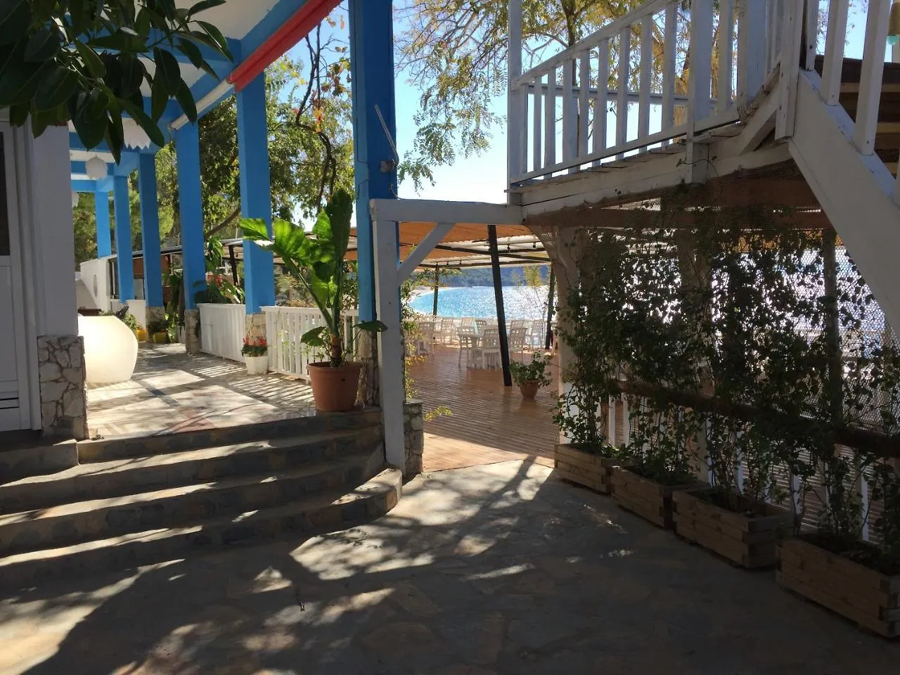 Hotel Luciano Dhërmi 0*,